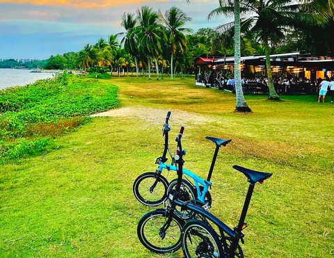 The Bus Collective (Pasir Ris > Punggol Urban Farm Tour)