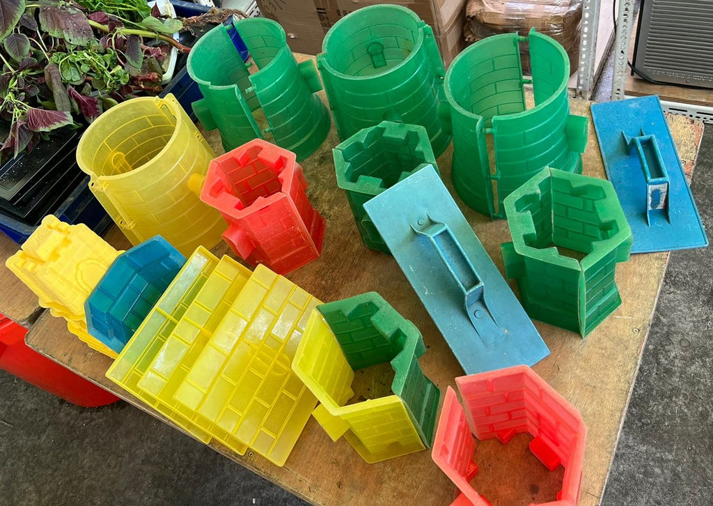 SAND CASTLE BUILDING TOOLS *RENTAL*