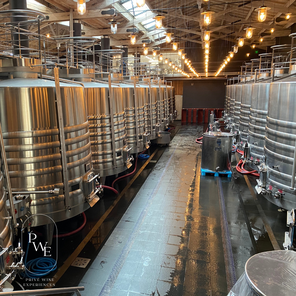 Luxury Wine & Golf Tour . Paris Burgundy & Rhone