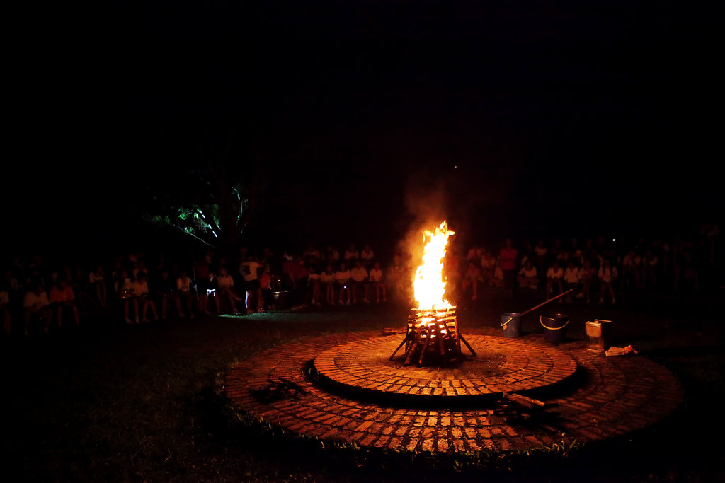 Big Camp Fire - High Achievers 2.0