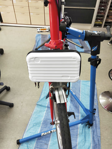 Brompton hard case for front carrier block