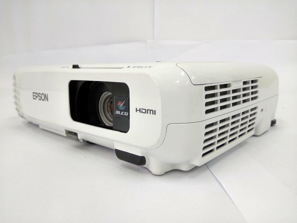 Projector: EPSON EB-S18 *RENTAL* - High Achievers 2.0
