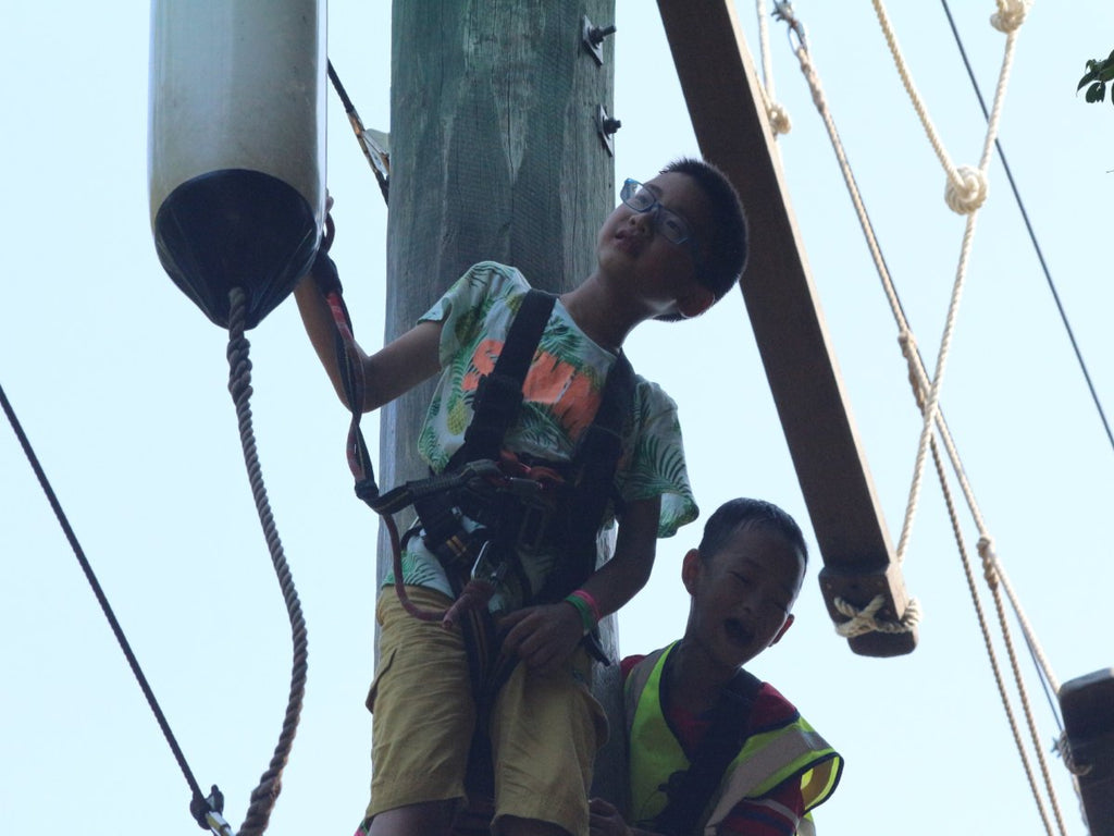 Safety Harness: Rock Empire SKILL LITE ADVENTURE full body harness *RENTAL* - High Achievers 2.0