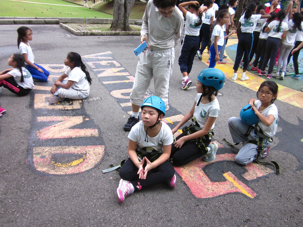 High Elements : Abseil Tower - High Achievers 2.0