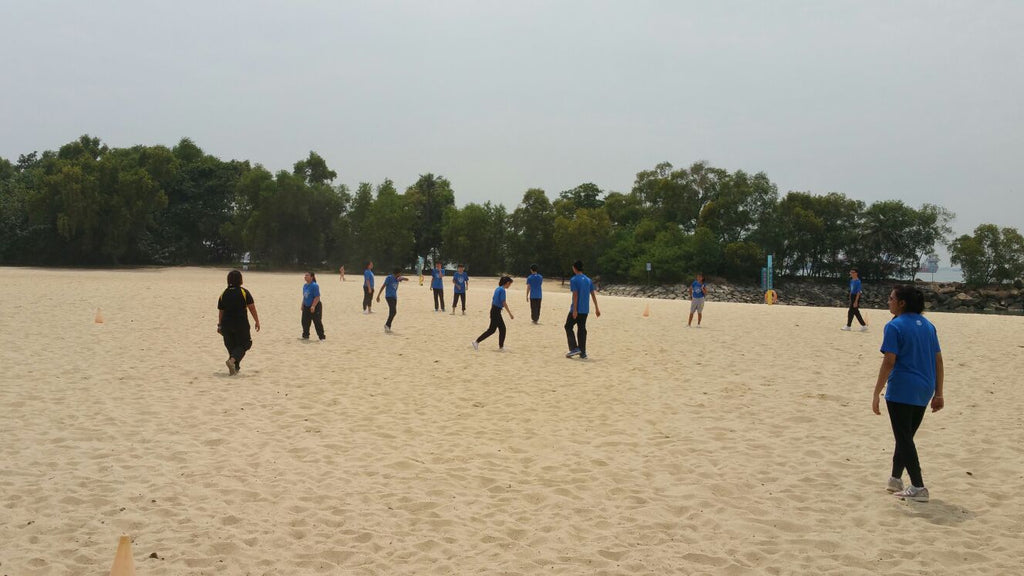 Beach Activities - Outdoor program - Teaming Building - High Achievers 2.0
